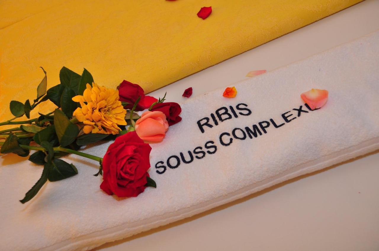 Hotel Ribis Ait Melloul  Bagian luar foto