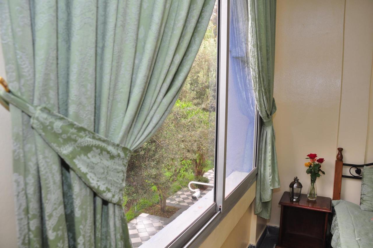 Hotel Ribis Ait Melloul  Bagian luar foto