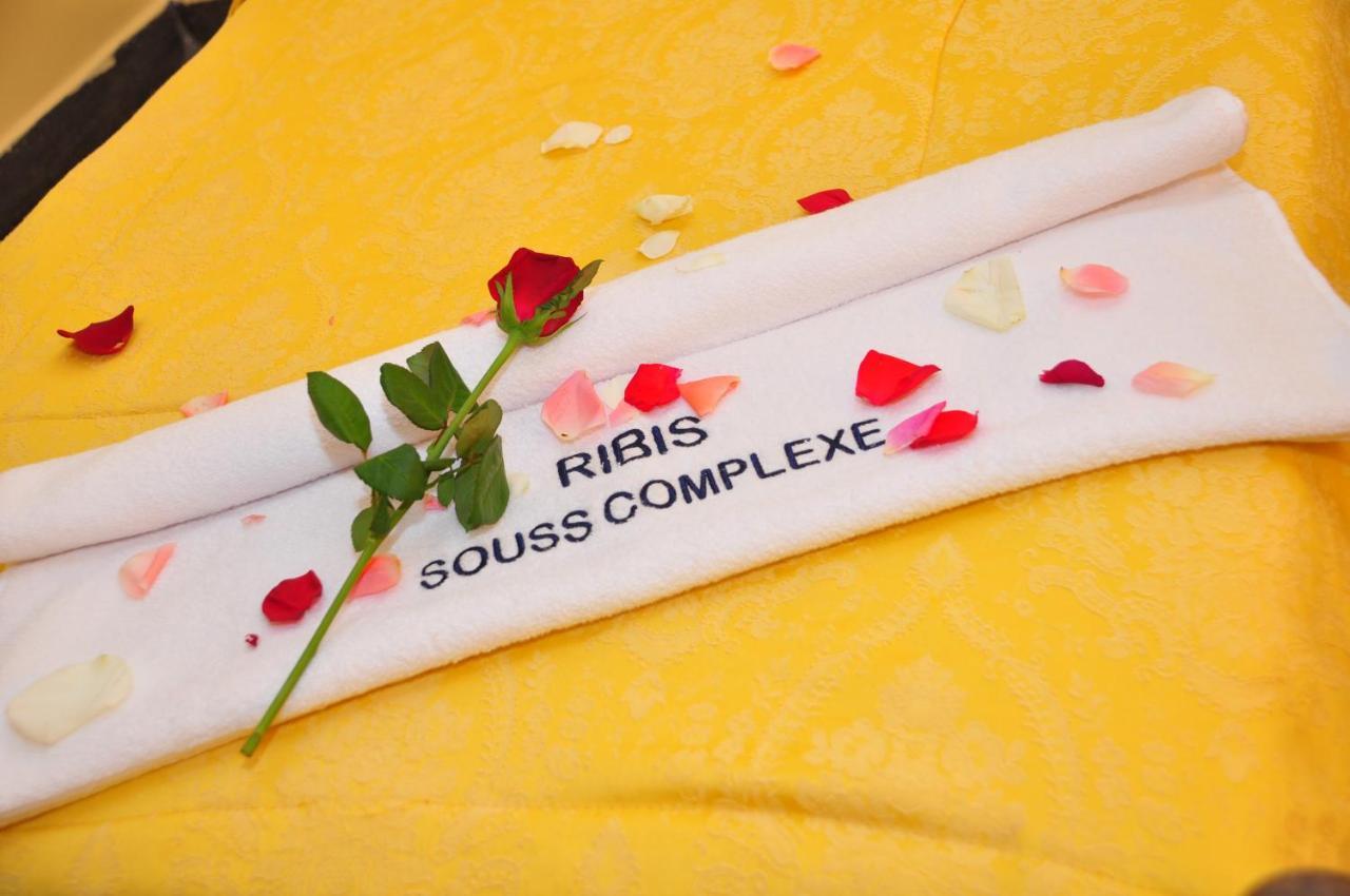 Hotel Ribis Ait Melloul  Bagian luar foto