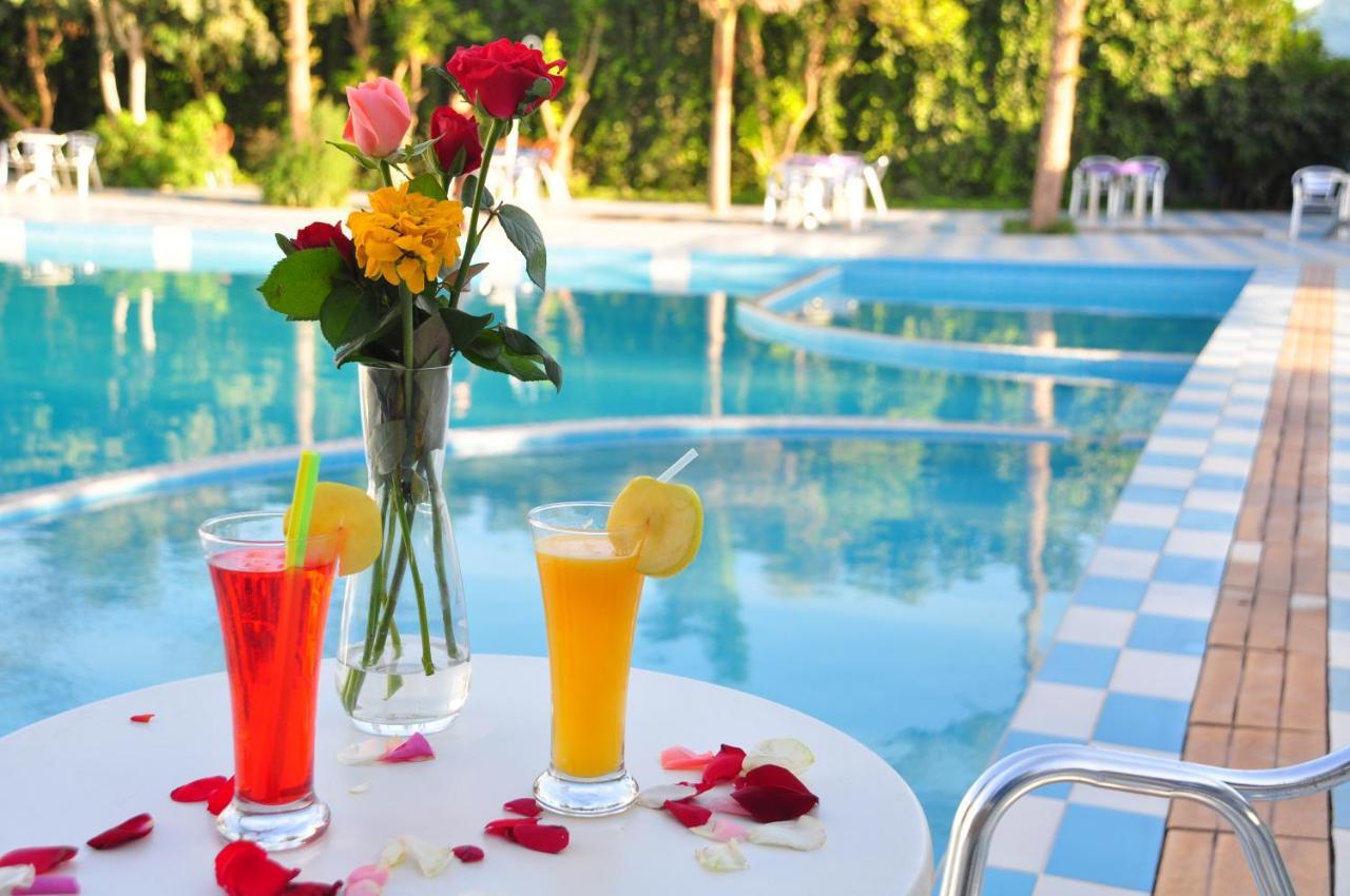 Hotel Ribis Ait Melloul  Bagian luar foto