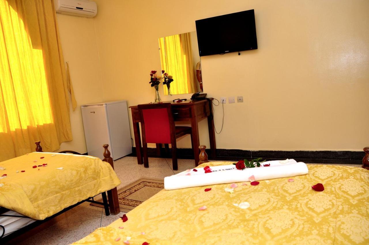 Hotel Ribis Ait Melloul  Bagian luar foto