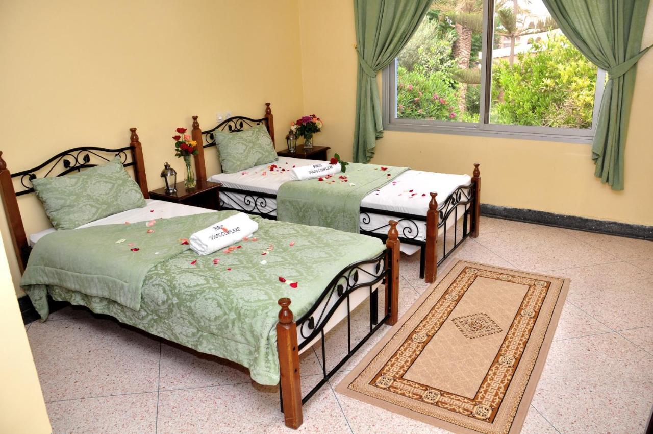 Hotel Ribis Ait Melloul  Bagian luar foto