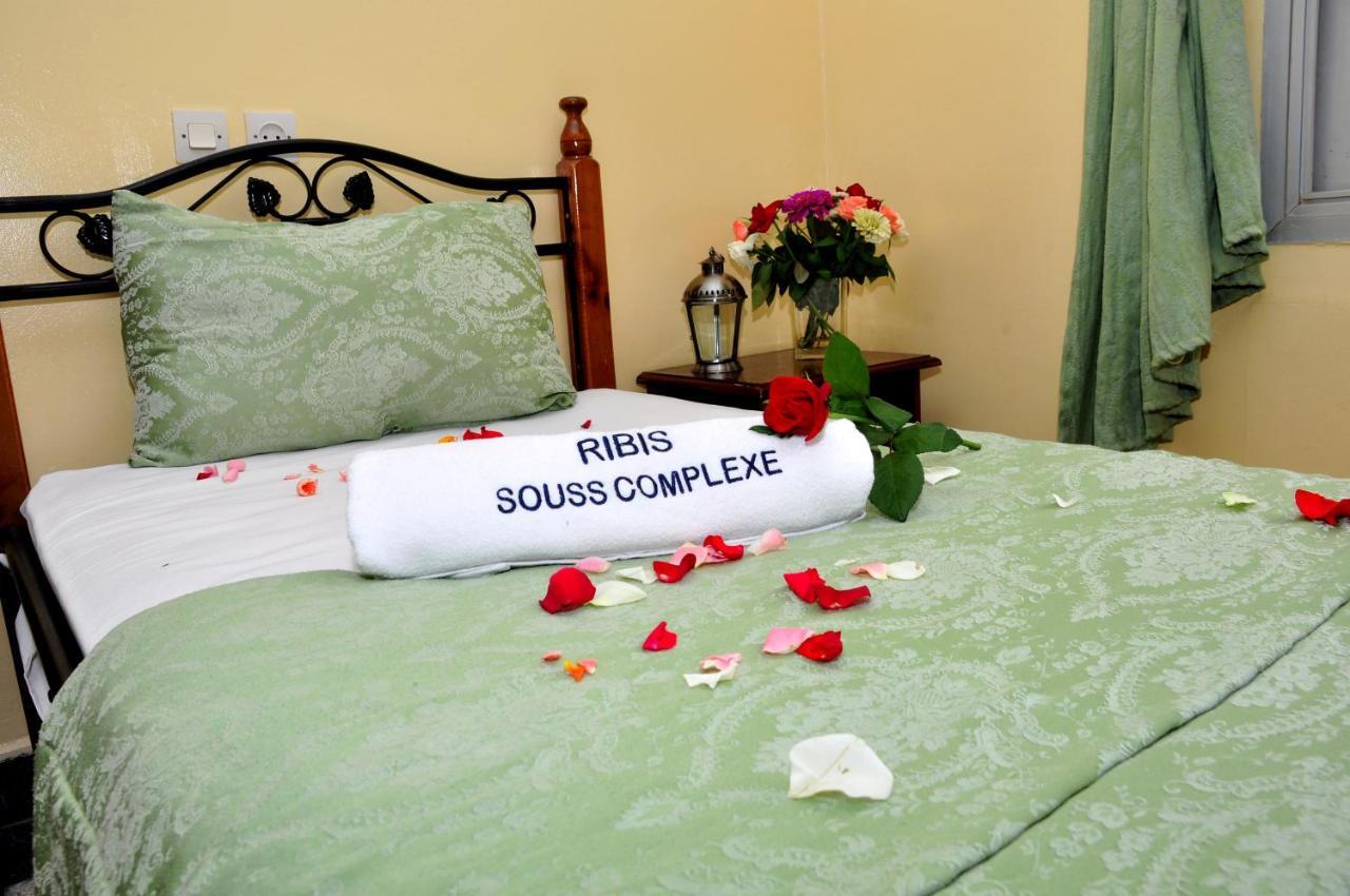 Hotel Ribis Ait Melloul  Bagian luar foto